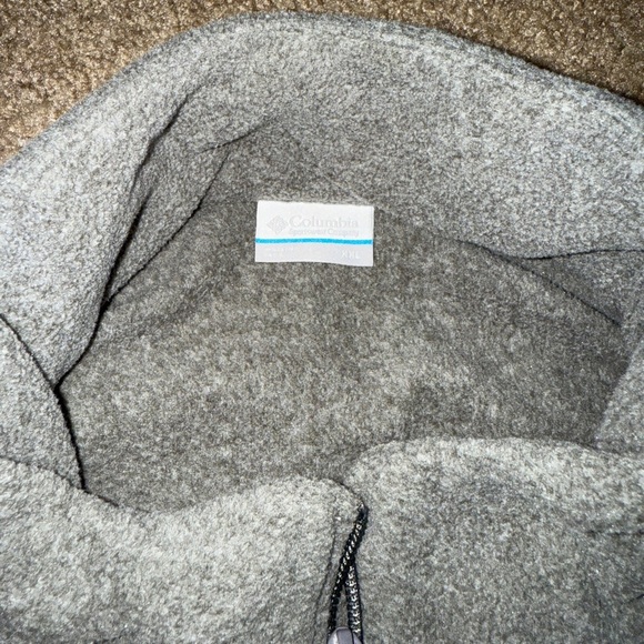 Columbia Zip up - Picture 4 of 5